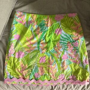 Lily Pulitzer size 14 skirt.